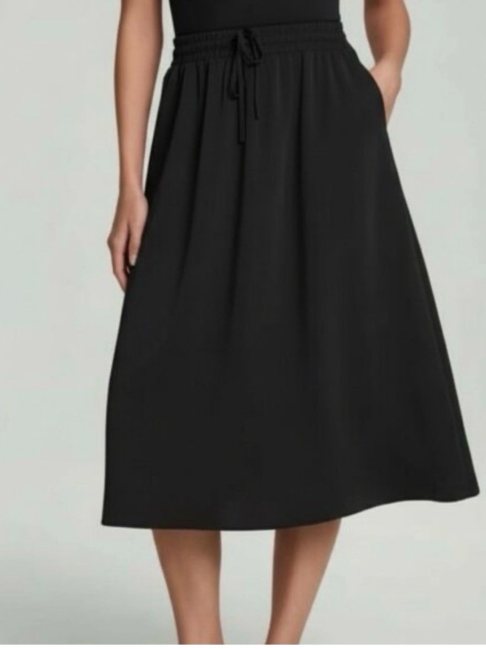 NWT Spanx Luxe Drape Midi Skirt